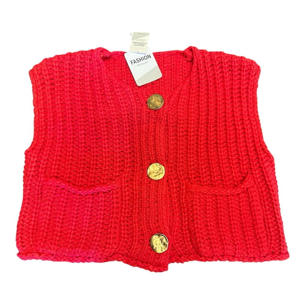 Vintage crochét vest Top Red Knit Tank Top with Gold Buttons aCottagecore.